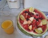 Foto del paso 3 de la receta: Macedonia con sandía, manzana y frutos rojos