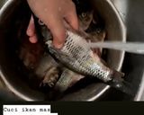 Foto langkah ke 1 dari resep Pesmol Ikan Mas Pedas.