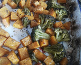 Foto del paso 4 de la receta: Calabaza con brócoli al horno