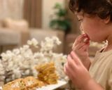 A picture of step 9 of Baisan ki burfi.