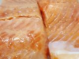 Salmon with Spinach Creamy Sauce