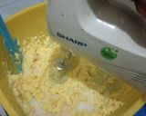Foto langkah ke 1 dari resep Bolu Marble.