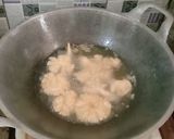 Foto langkah ke 3 dari resep Jamur tepung bumbu.