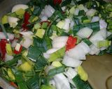 Foto del paso 1 de la receta: Salsa de tomate con verduras