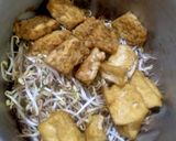 Foto langkah ke 3 dari resep 36. Urem-urem tahu toge.