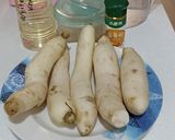 Foto langkah ke 1 dari resep Danmuji (Yellow Pickled Radish) atau Acar Lobak Kuning.