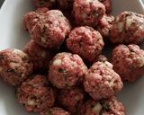 Une image de l'étape 1 de °Tajine de kefta aux œufs°🇲🇦.