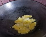 Foto langkah ke 3 dari resep Kentang Goreng Telur.