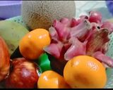 Foto langkah ke 1 dari resep Salad buah ala kadarnya 🥰.