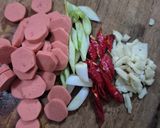 Foto langkah ke 1 dari resep Nasi Goreng Bolognese.