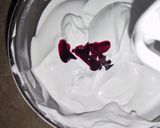 A picture of step 7 of Cream cake.