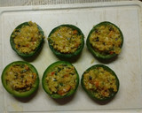 Foto del paso 2 de la receta: Zapallitos rellenos con vegetales, huevo y queso