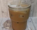Foto langkah ke 4 dari resep Es kopi susu kocok ala eunike.