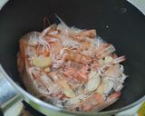 Foto langkah ke 2 dari resep Sukiyaki Kuah Tomyam Pedas.