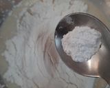 A picture of step 4 of Banana pancakes.
