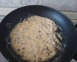 Foto del passaggio 3 della ricetta Spaghetti cremosi alle vongole