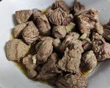 Foto del paso 3 de la receta Guisillo almeriense o estofado de ternera granadino