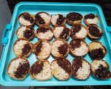 Foto langkah ke 6 dari resep Martabak Mini tanpa ragi.