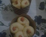 Foto langkah ke 4 dari resep Sosis Buns Cupcake.