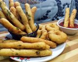 A picture of step 8 of Potato Rava fingers.
