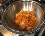 Foto langkah ke 1 dari resep Kimchi Jigae.