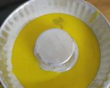 A picture of step 6 of Eggless Pineapple choco cake.