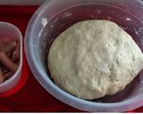 Foto langkah ke 1 dari resep Roti goreng sosis (adonan panada).