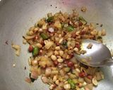 A picture of step 2 of Bread poha.