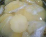 Foto langkah ke 1 dari resep Simple mashed potatoes.