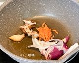 肉絲蔬菜炒麵的食譜步驟2照片