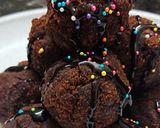 A picture of step 1 of Chocolate peanut butter cake pops.