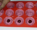 A picture of step 4 of Strawberry Glaze Dome.