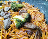 Foto del paso 8 de la receta: Fideos con hígado y brócoli