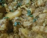 A picture of step 3 of Ghobhi aloo.