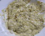 Foto del paso 4 de la receta: Perrito caliente🌭con aguacate🥑🧀y salsa tártara🥯