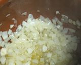 Foto del paso 1 de la receta: Repollo cocido con patatas y chorizo