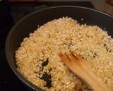 Foto del paso 2 de la receta Arroz cremoso con Coquille St. Jacques (pequeñas vieiras) y caldo de mejillones