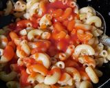 A picture of step 6 of Macaroni Soya Tikki Burger.