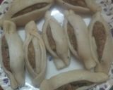 A picture of step 3 of Potato toffee.