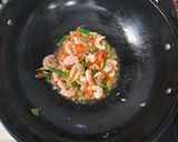 Foto langkah ke 2 dari resep Tumis Kembang Kol Saus tiram.