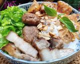 A picture of step 3 of Vietnamese Grilled Pork Noodle Bowl with Egg Rolls (Bún thịt nướng chả giò).