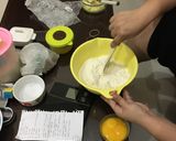 Foto langkah ke 1 dari resep Donat kentang praktis.