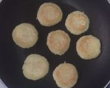 Foto langkah ke 4 dari resep Wingko Babat teflon mudah enak.