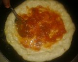 Foto langkah ke 5 dari resep Pizza pinggiran ala stuffed crust (teflon) praktis dan cepat.