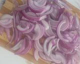 صورة لخطوة 1 من وصفة شكشوكة 🍲🧅🍅 🫑