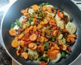 Foto del paso 1 de la receta: Costeletas de cerdo con verduras