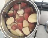 Foto del paso 1 de la receta: Pechuga con papas rústica