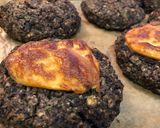 A picture of step 5 of Black Bean and Cashew Burger.