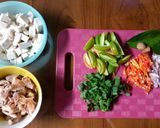 Foto langkah ke 2 dari resep Tumis Cumi Asin.