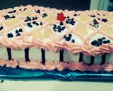 A picture of step 4 of Cake with chocolate chips.
